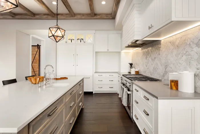Custom kitchen renovation in Toronto by Leo Constra