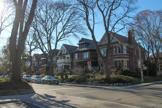 Victorian and Edwardian brick homes of the same era as Old Oakville's century housing stock